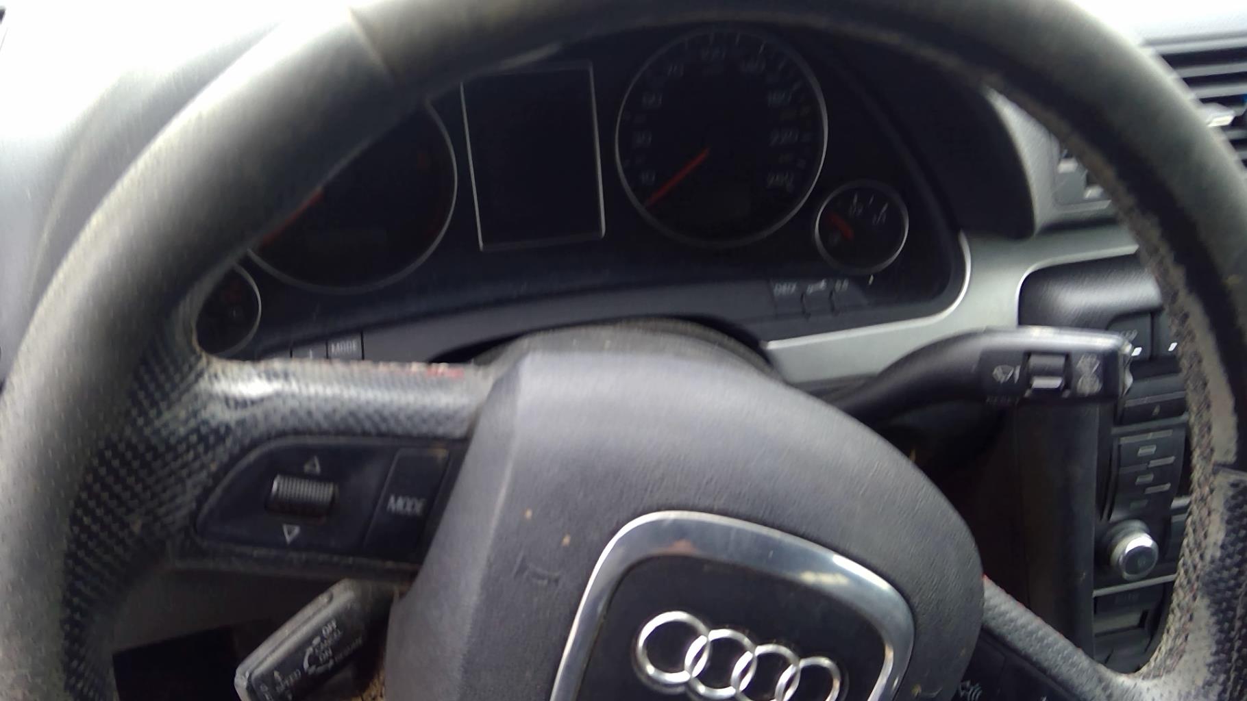 Image AUDI A4 2