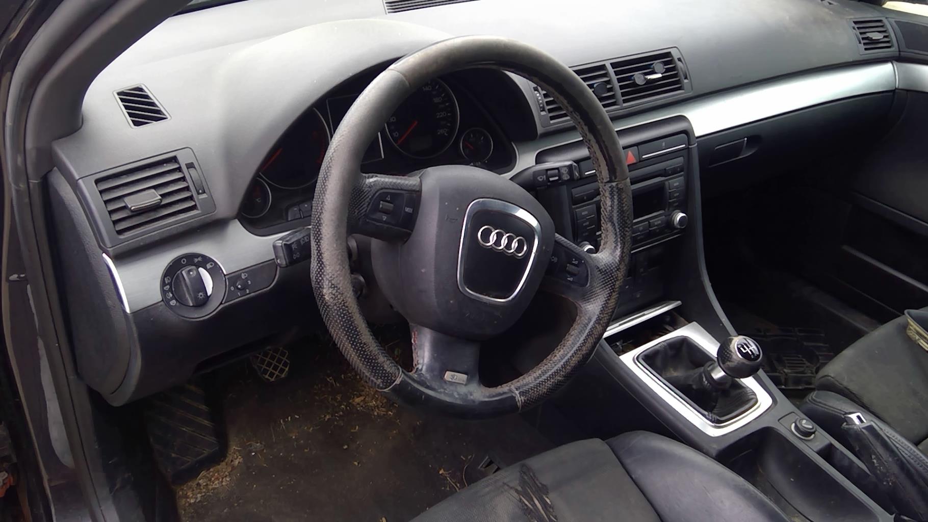 Image AUDI A4 2