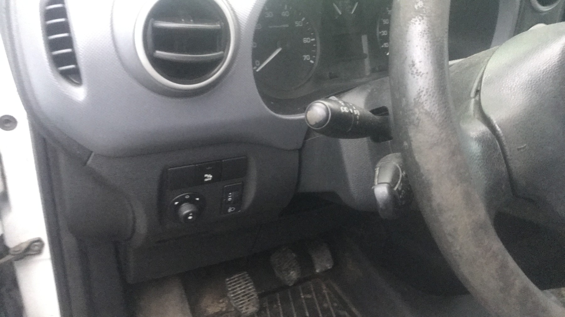 Image CITROEN BERLINGO 2