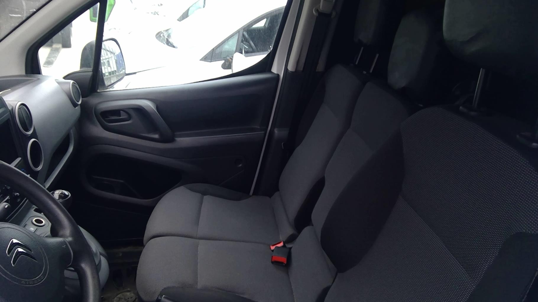 Image CITROEN BERLINGO 2