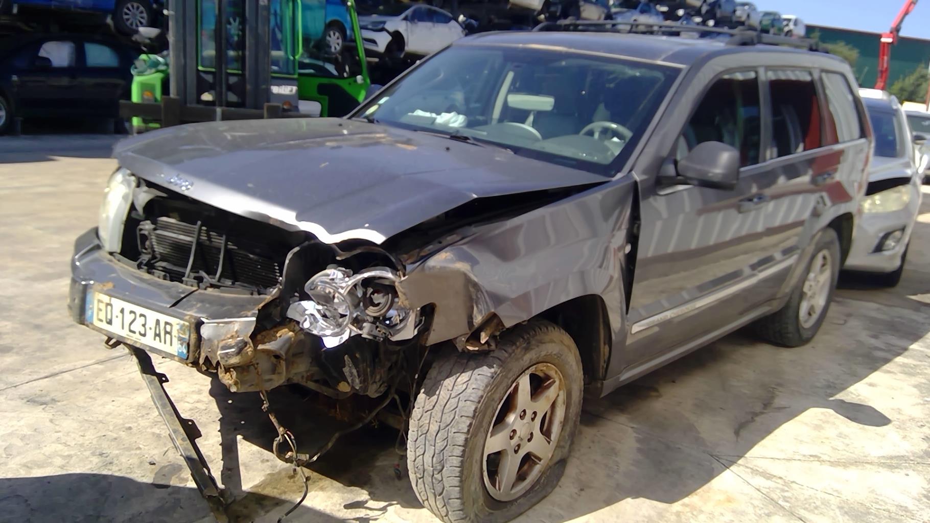 Image JEEP GRAND CHEROKEE 3