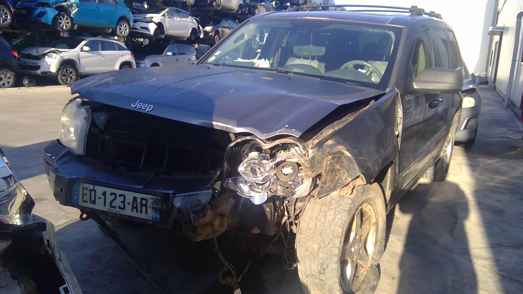 Image JEEP GRAND CHEROKEE 2