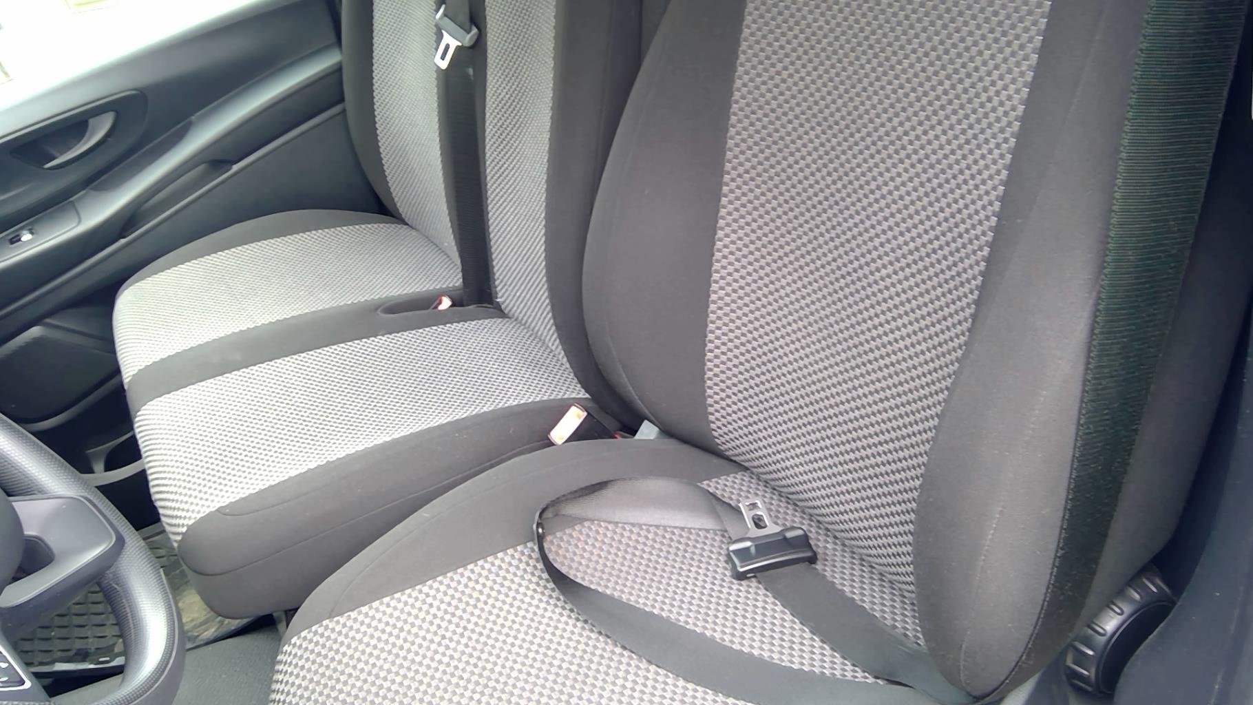 Image MERCEDES VITO 447