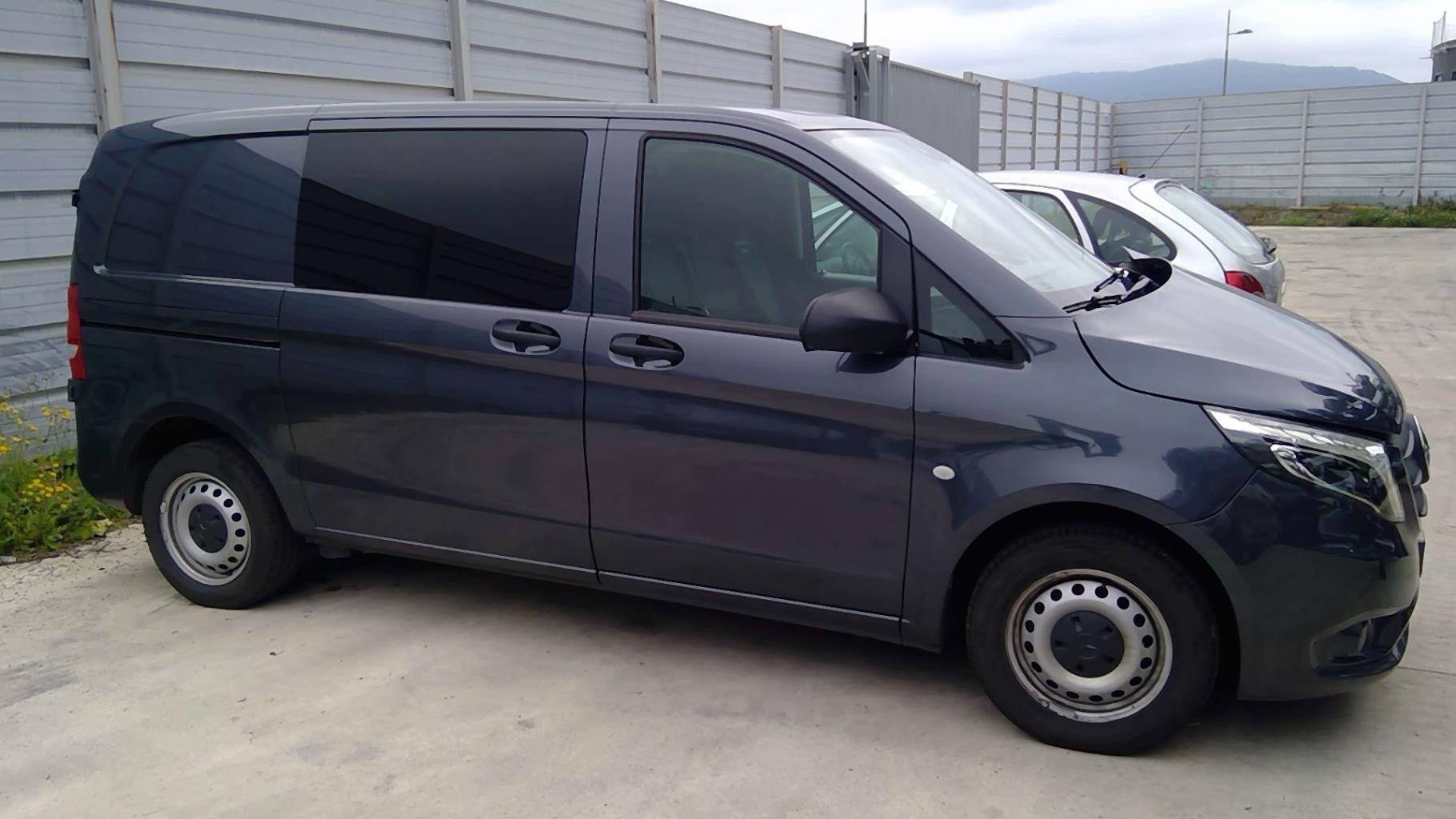 Image MERCEDES VITO 447