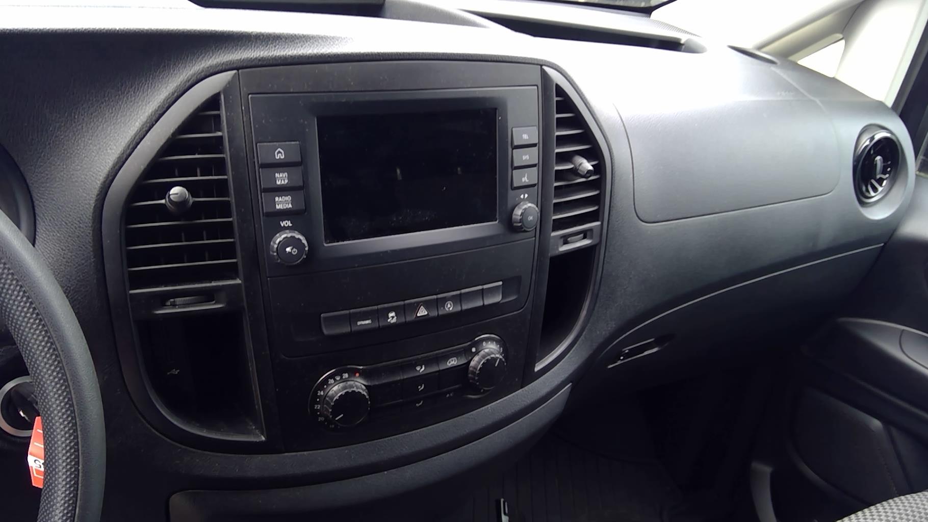 Image MERCEDES VITO 447