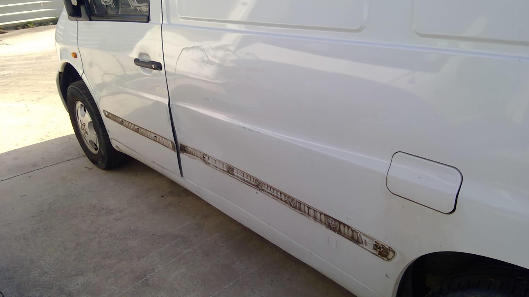 Image MERCEDES VITO 638