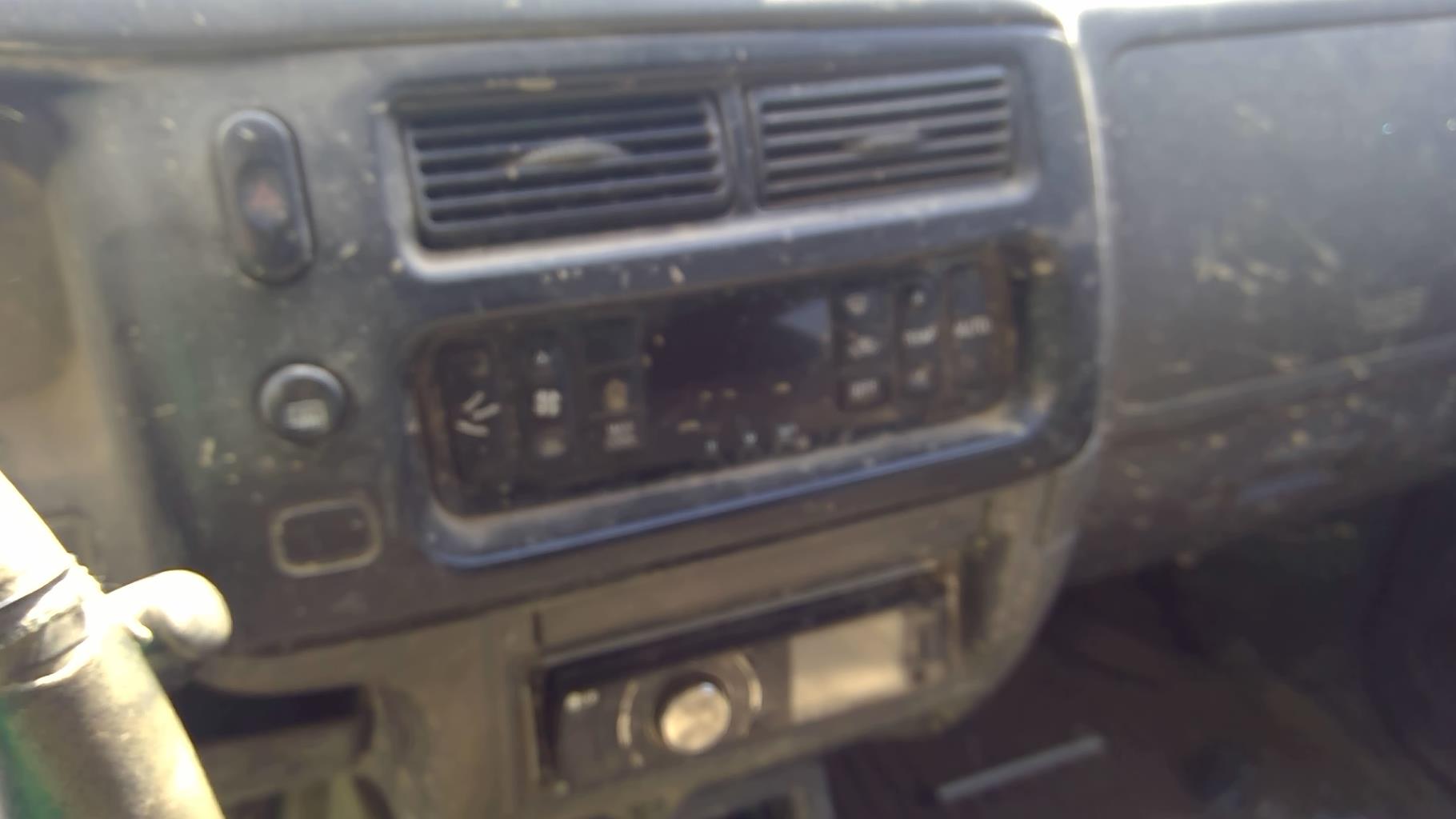 Image MITSUBISHI L 200 2