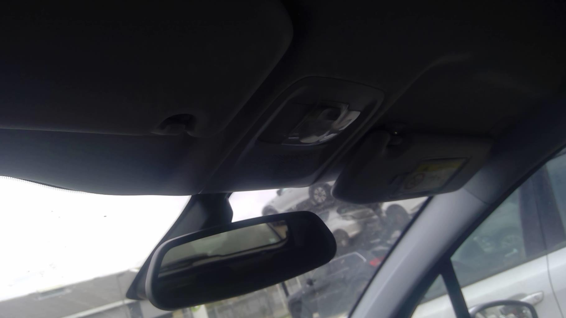 Image PEUGEOT 2008 1