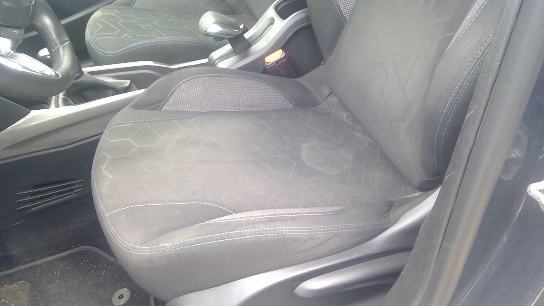 Image PEUGEOT 2008 1