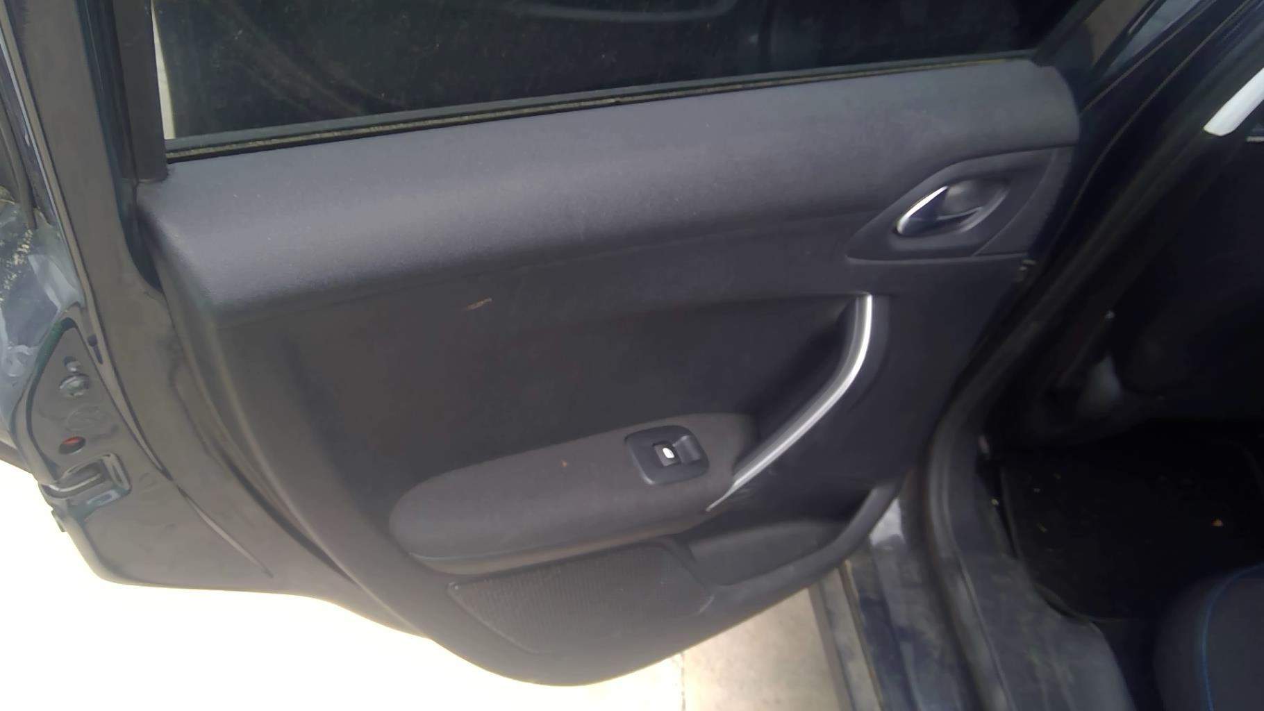 Image PEUGEOT 2008 1