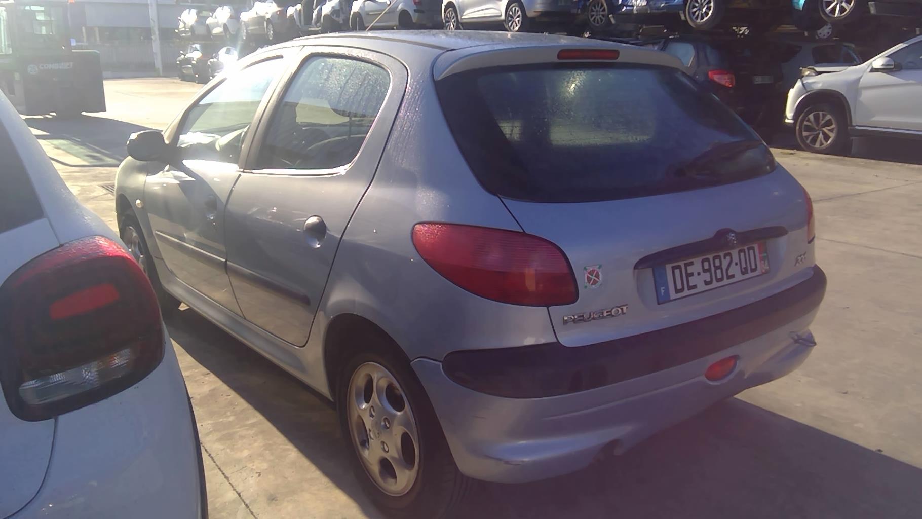 Image PEUGEOT 206