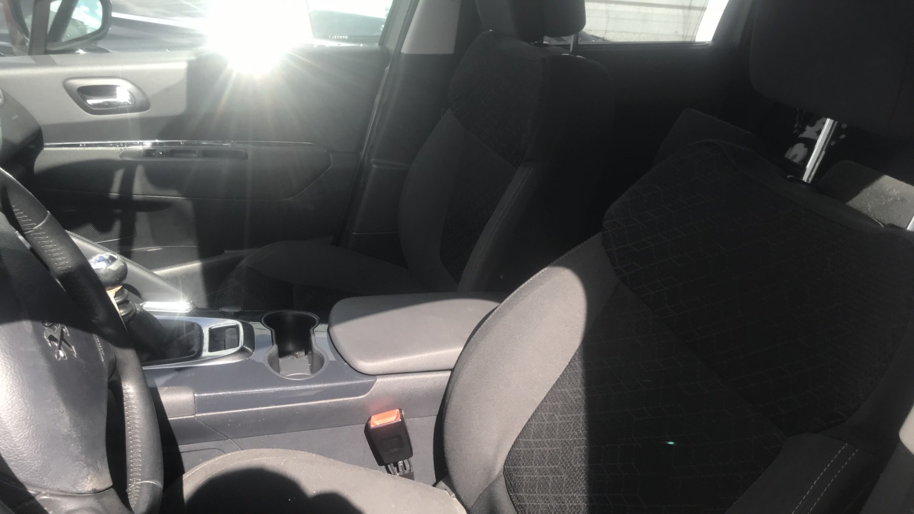 Image PEUGEOT 3008 1