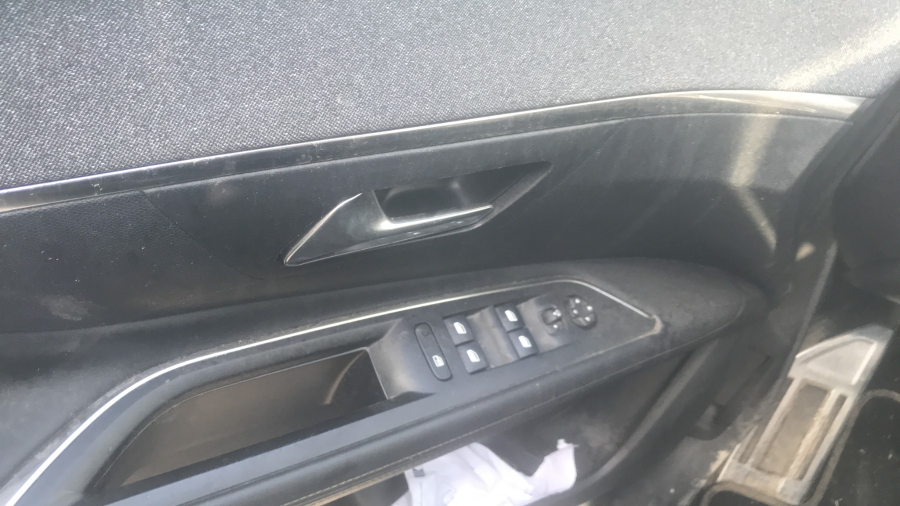 Image PEUGEOT 3008 2