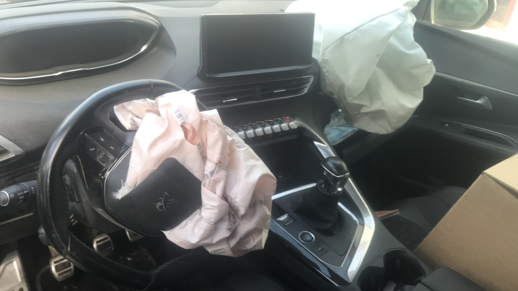 Image PEUGEOT 3008 2