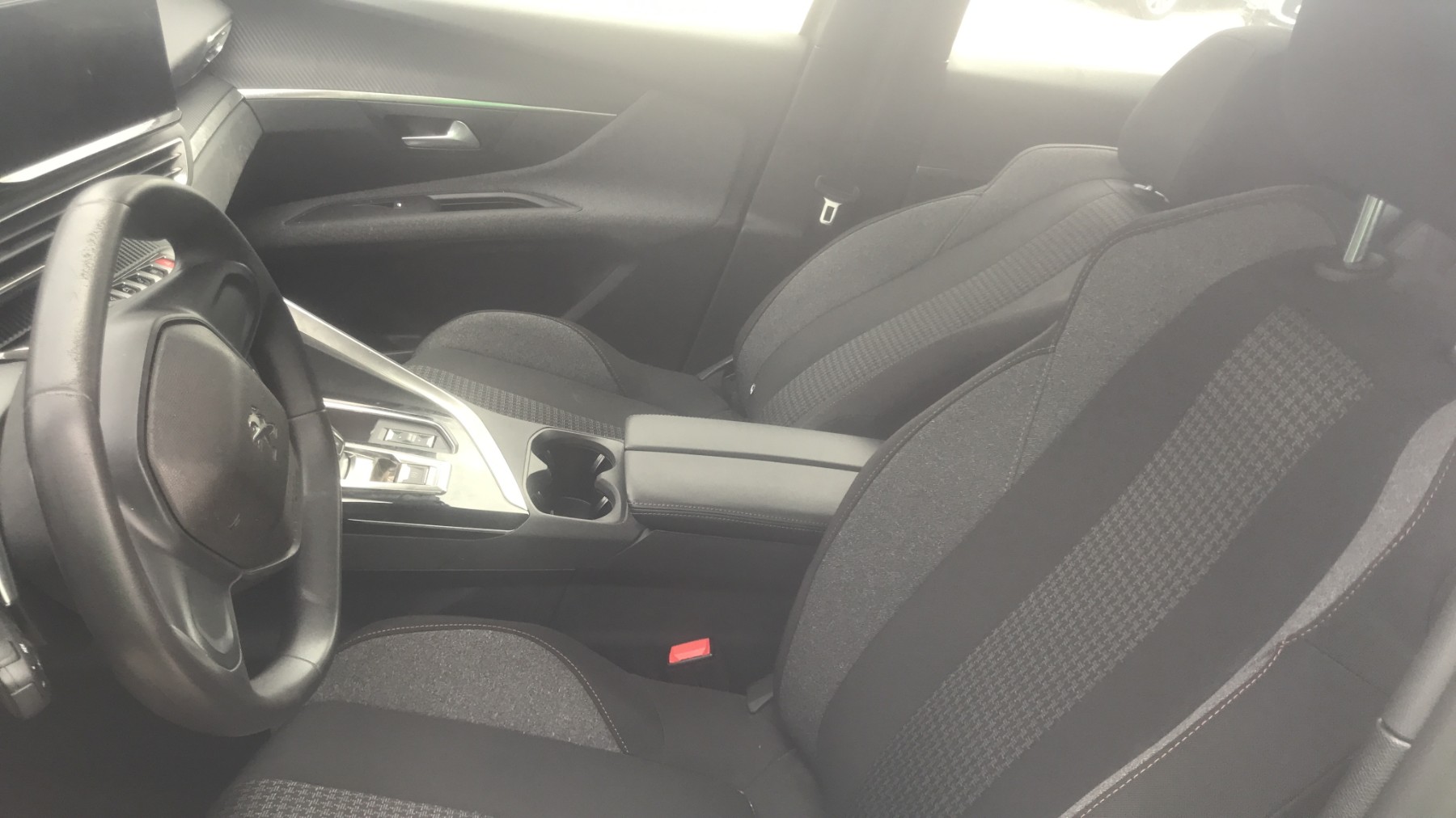 Image PEUGEOT 3008 2