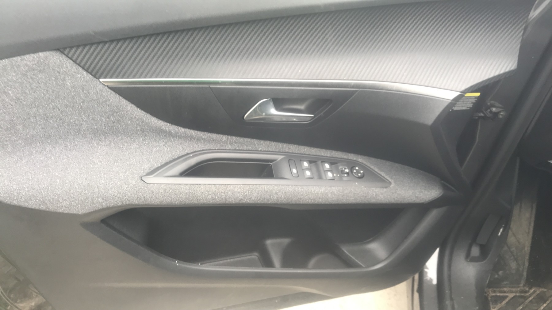 Image PEUGEOT 3008 2