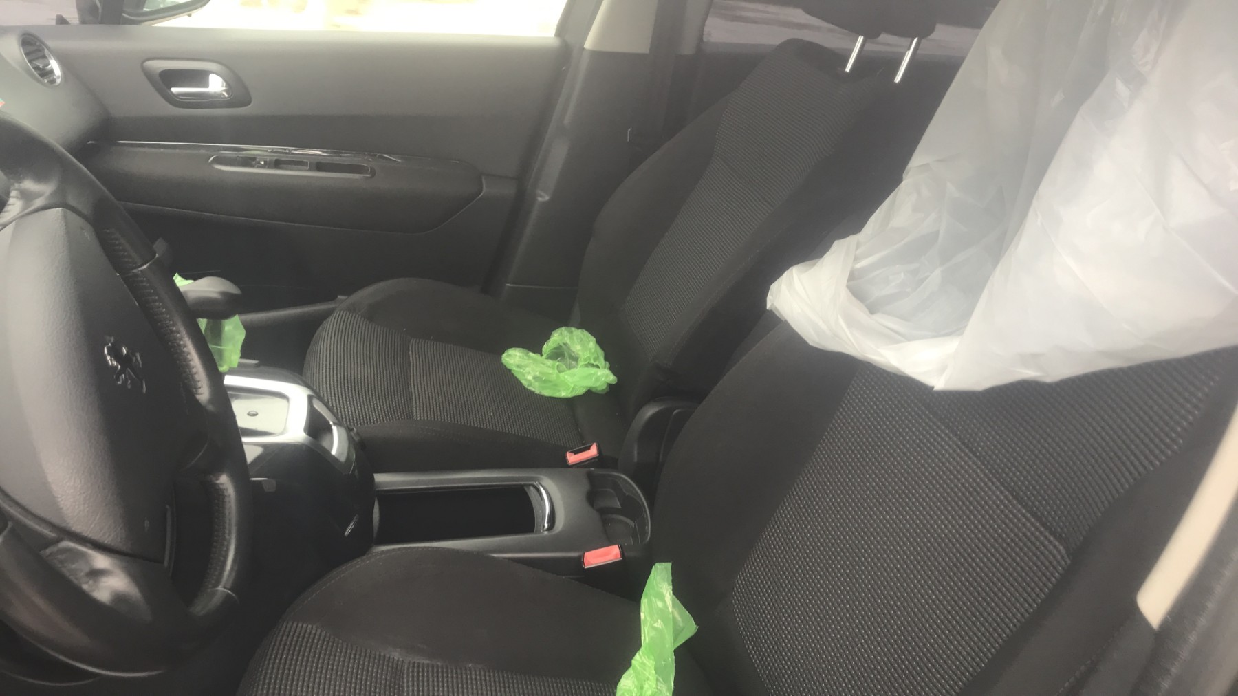 Image PEUGEOT 5008 1