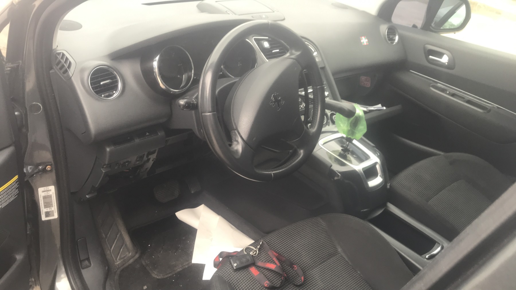 Image PEUGEOT 5008 1