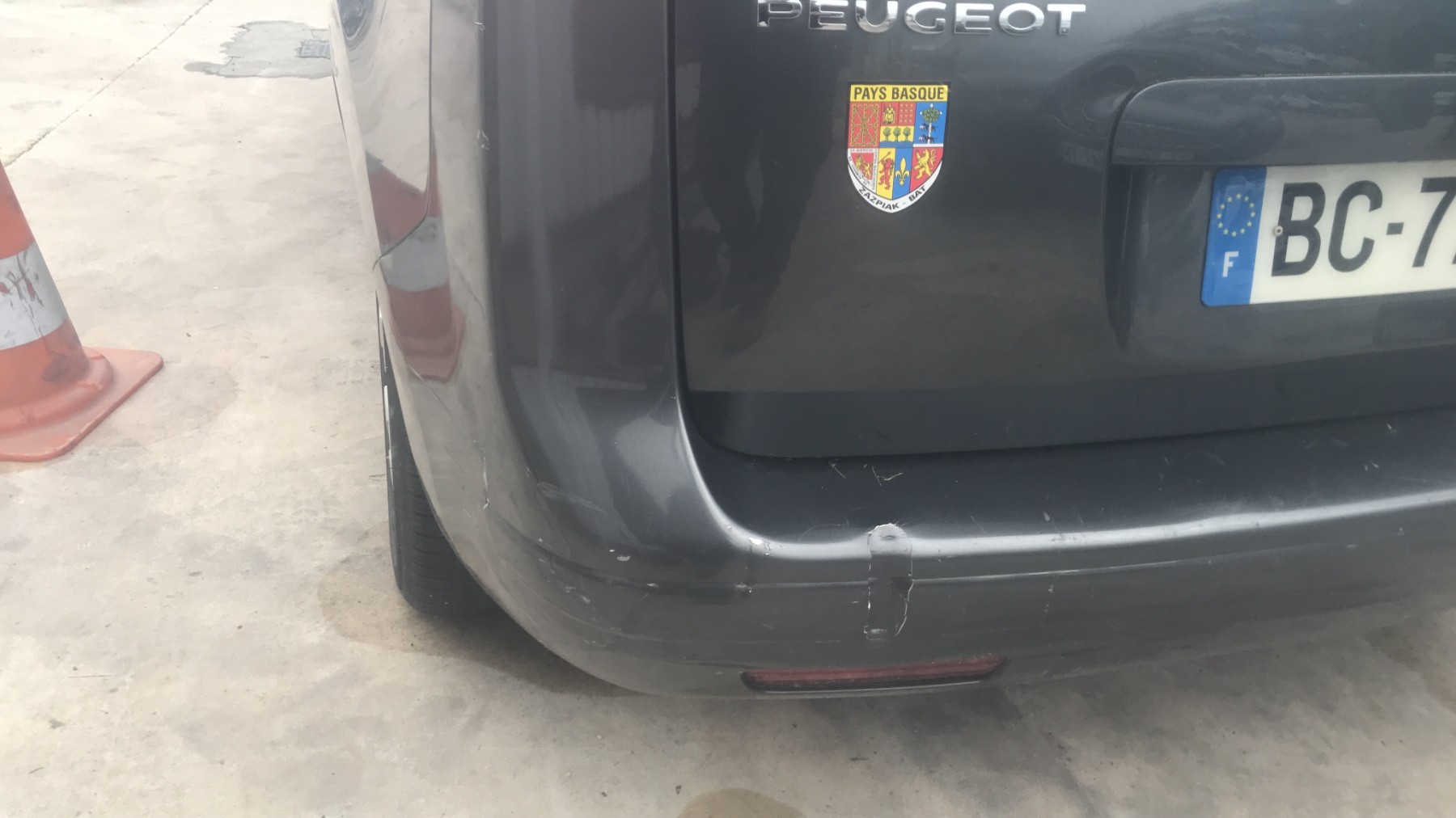 Image PEUGEOT 5008 1