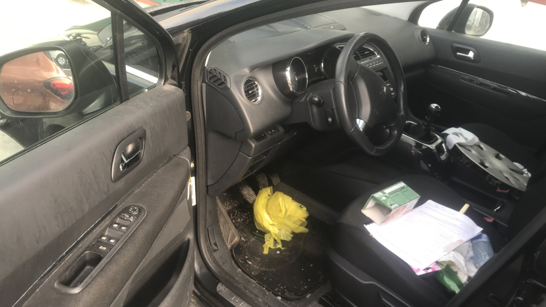 Image PEUGEOT 5008 1