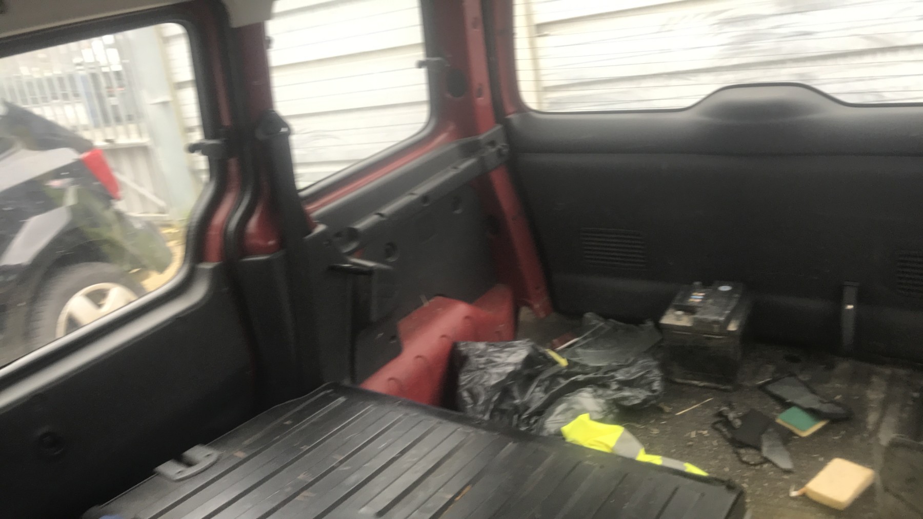 Image PEUGEOT PARTNER 1