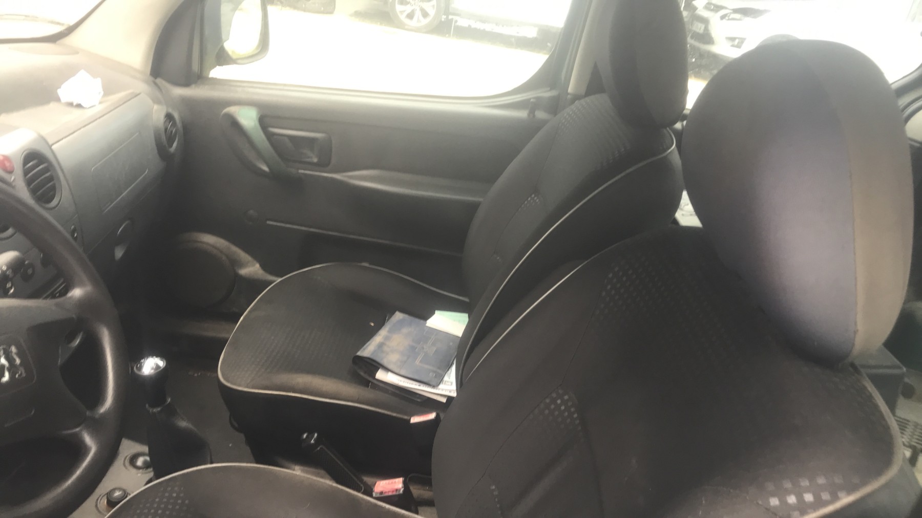 Image PEUGEOT PARTNER 1