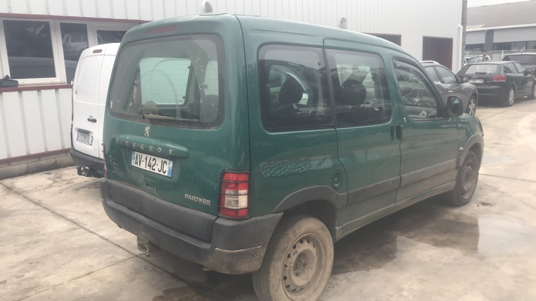 Image PEUGEOT PARTNER 1