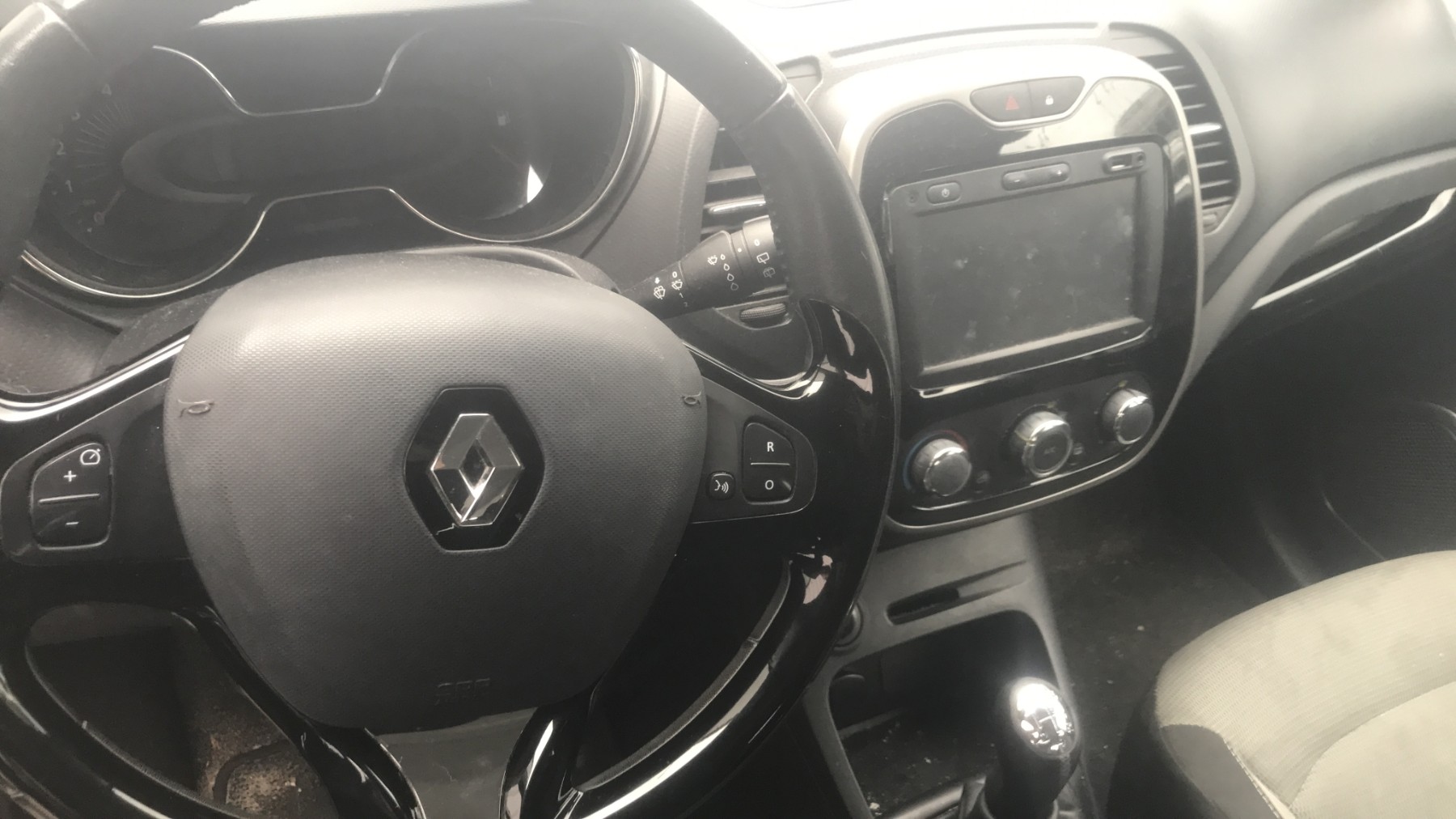 Image RENAULT CAPTUR 1