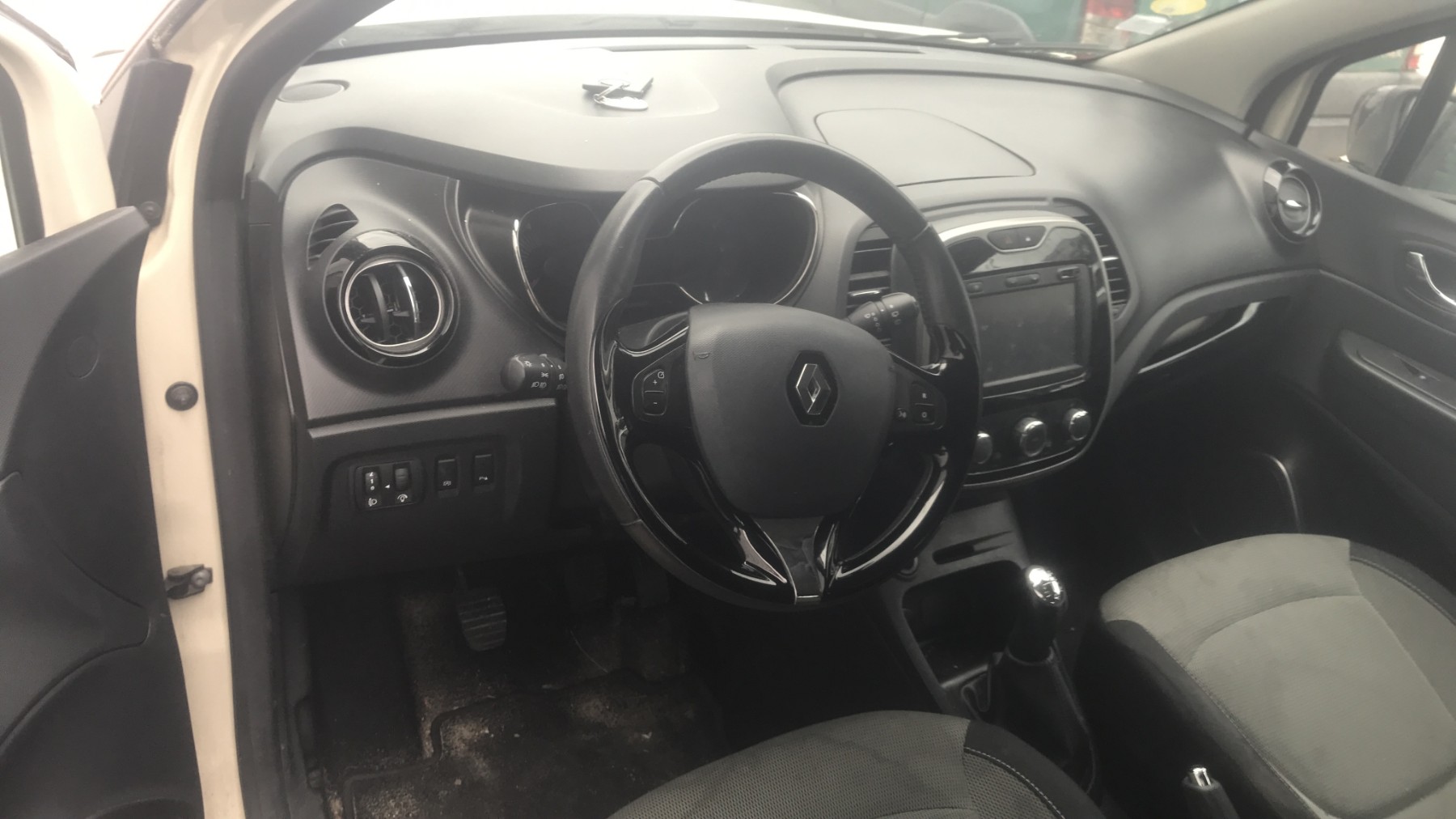 Image RENAULT CAPTUR 1
