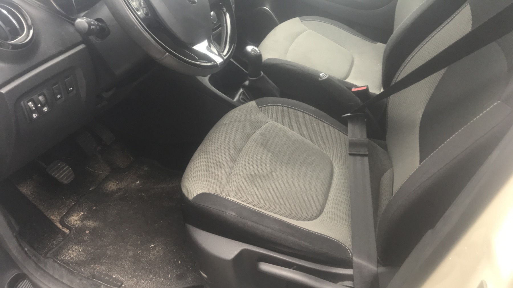 Image RENAULT CAPTUR 1