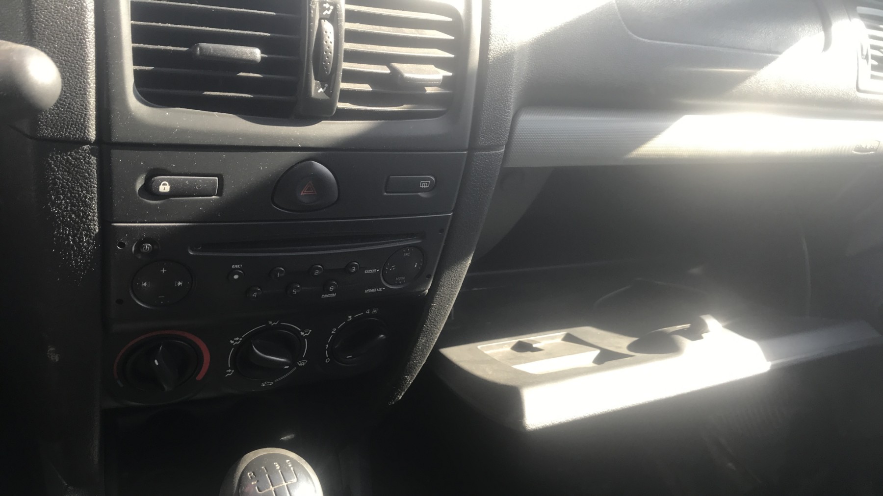 Image RENAULT CLIO 2