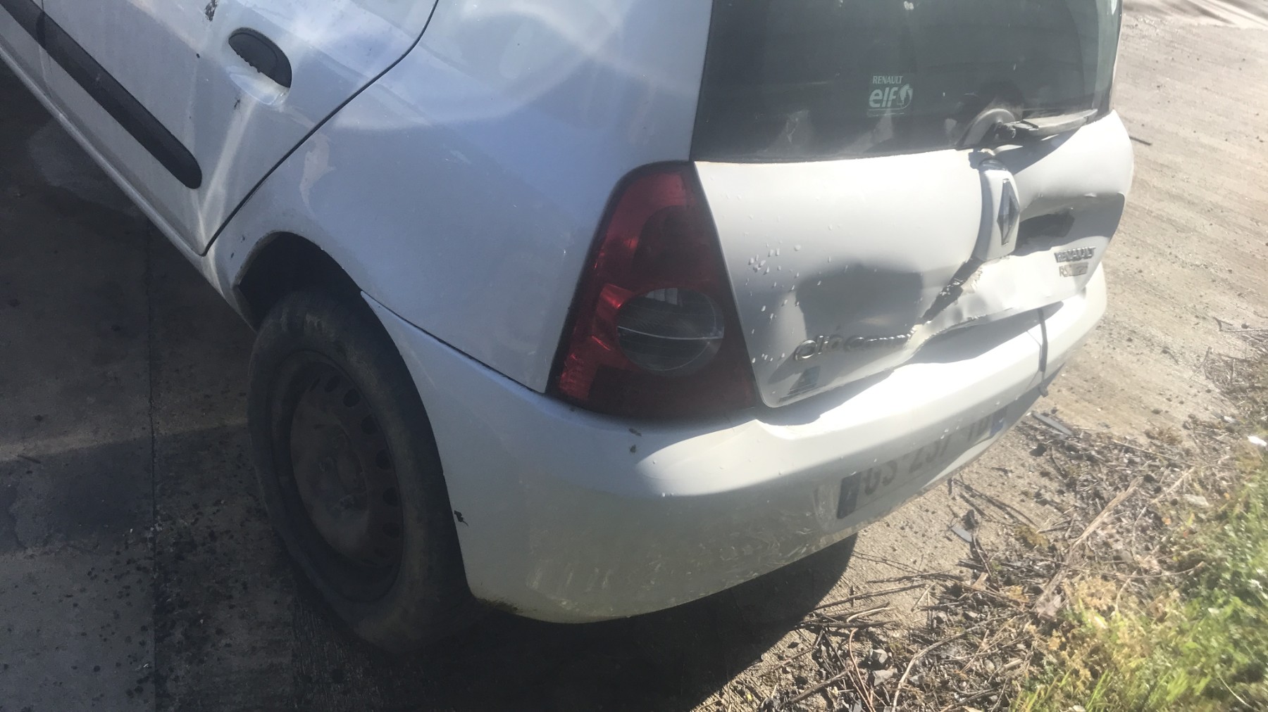 Image RENAULT CLIO 2