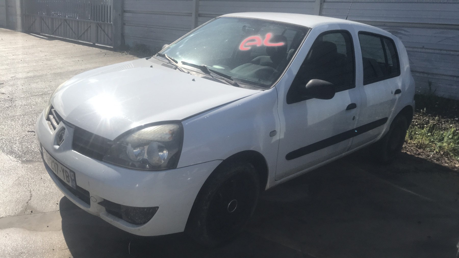 Image RENAULT CLIO 2