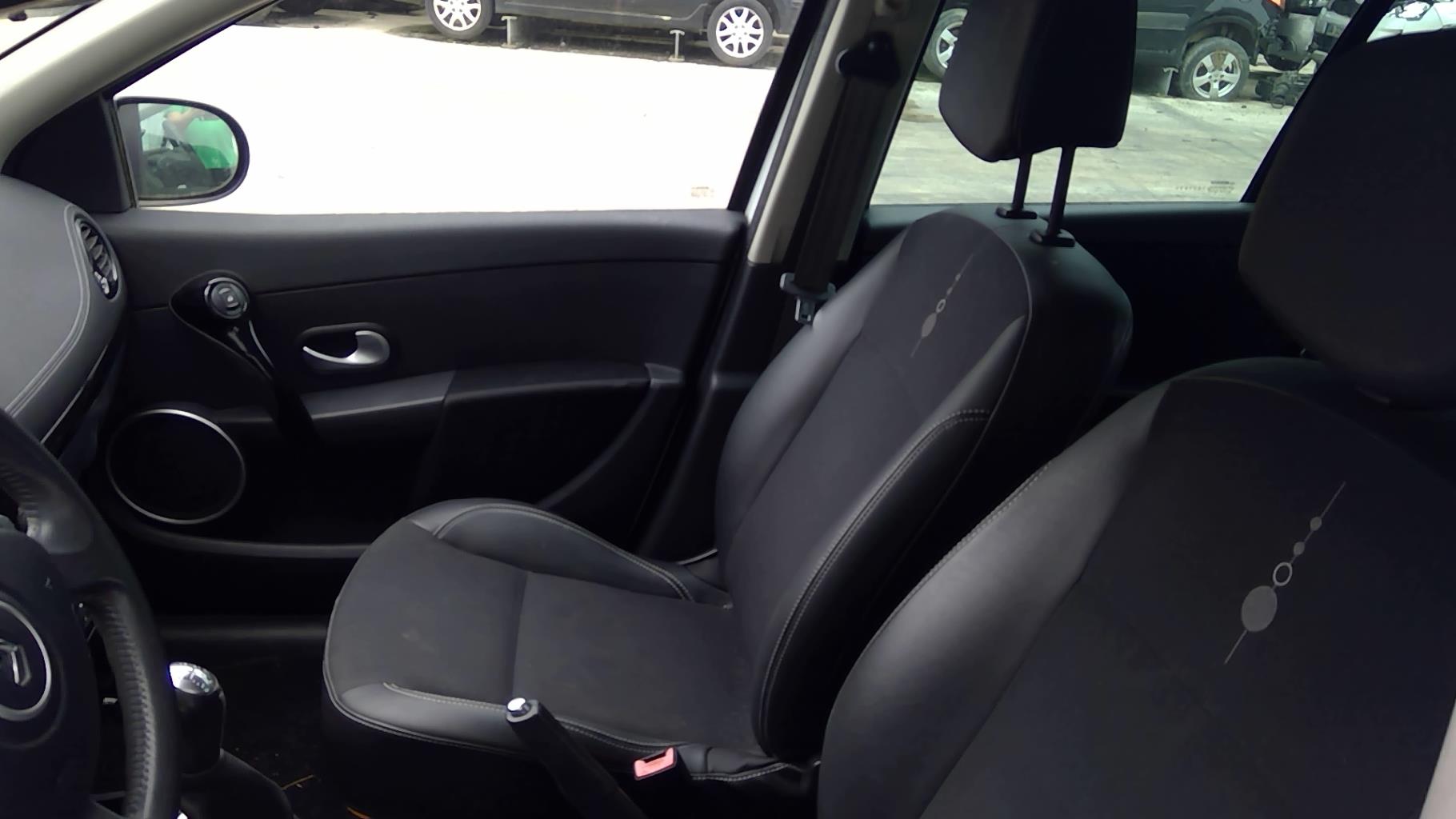 Image RENAULT CLIO 3