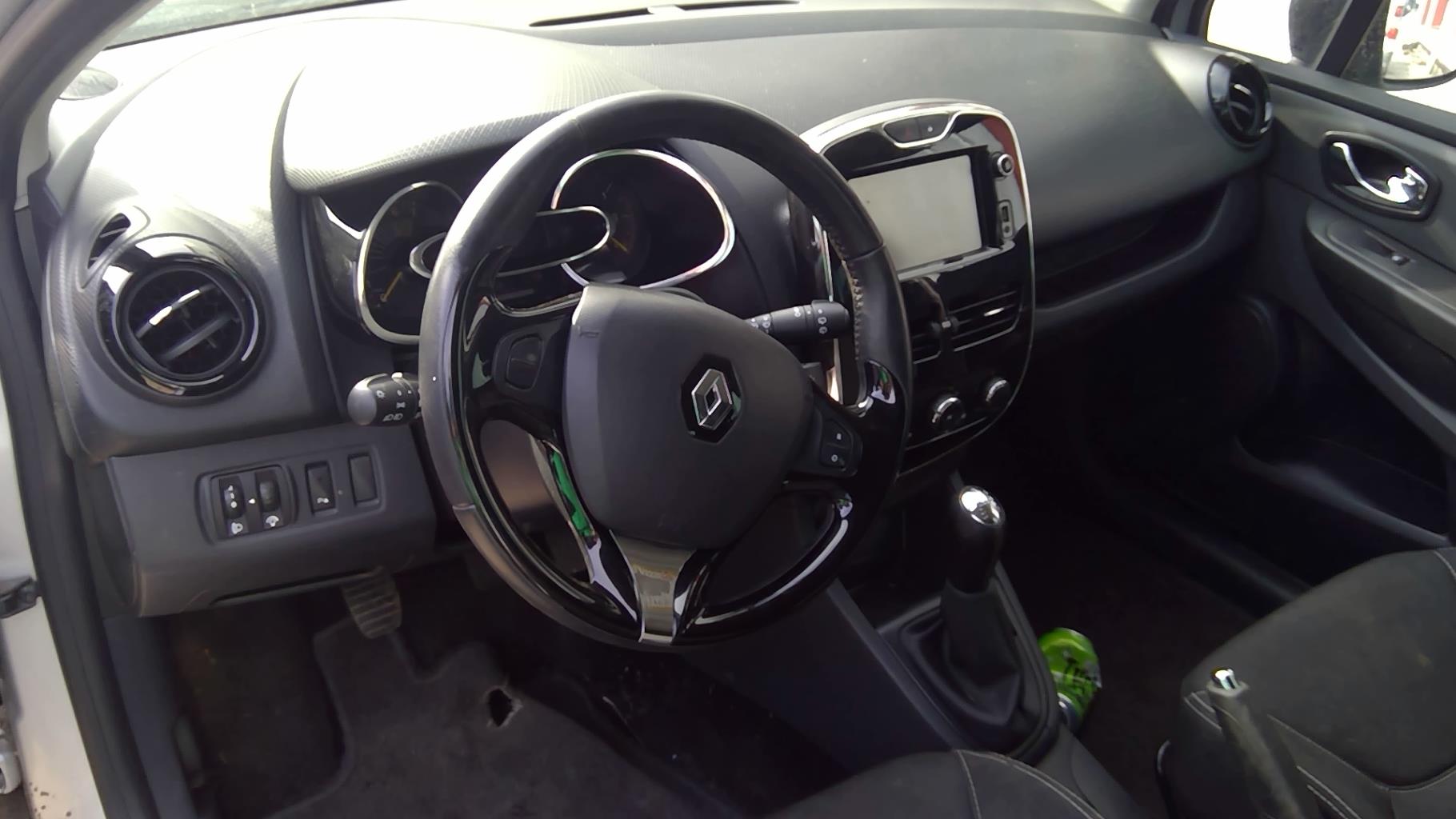 Image RENAULT CLIO 4