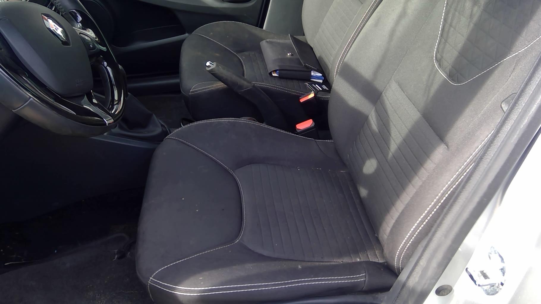 Image RENAULT CLIO 4