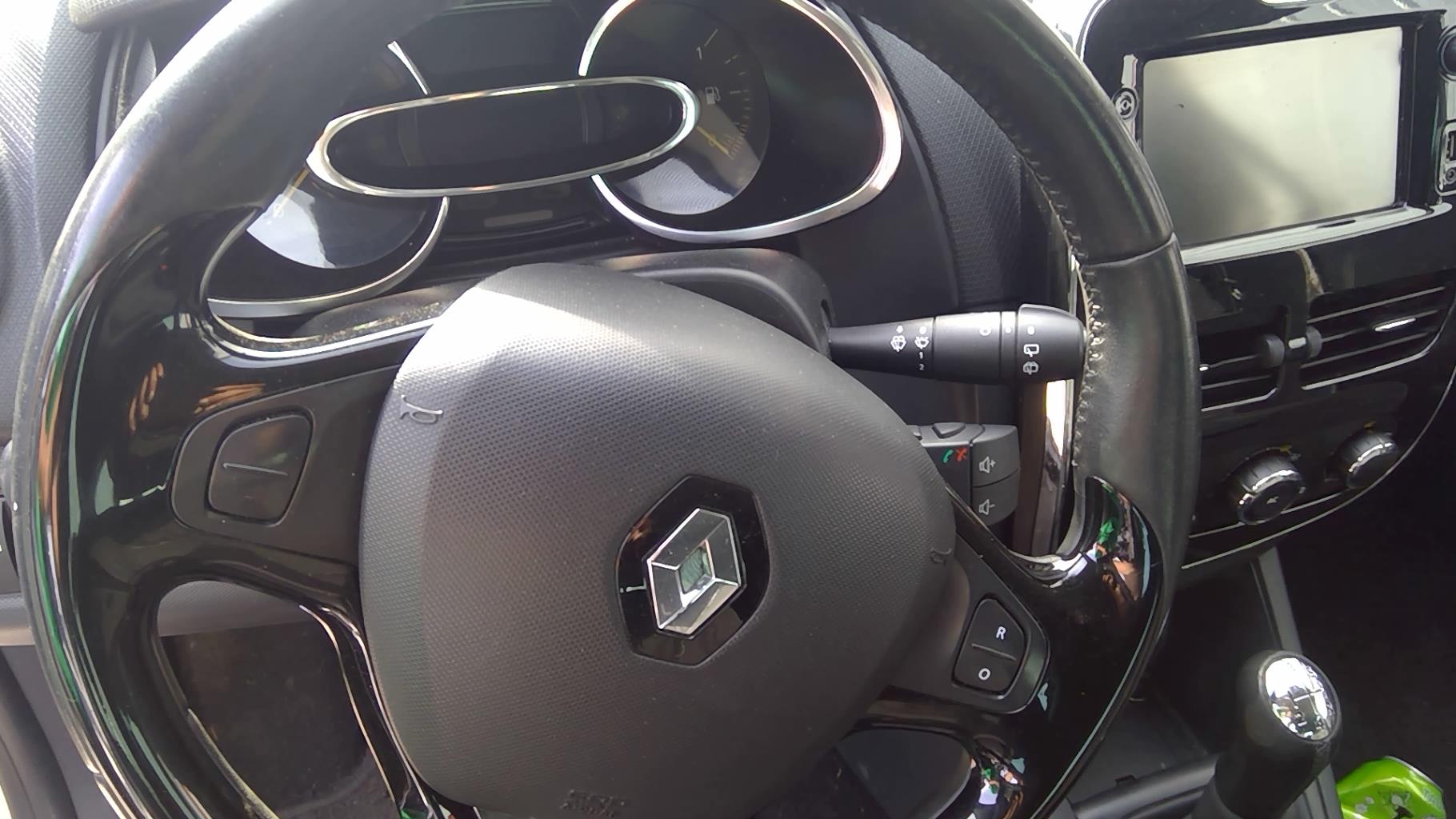 Image RENAULT CLIO 4