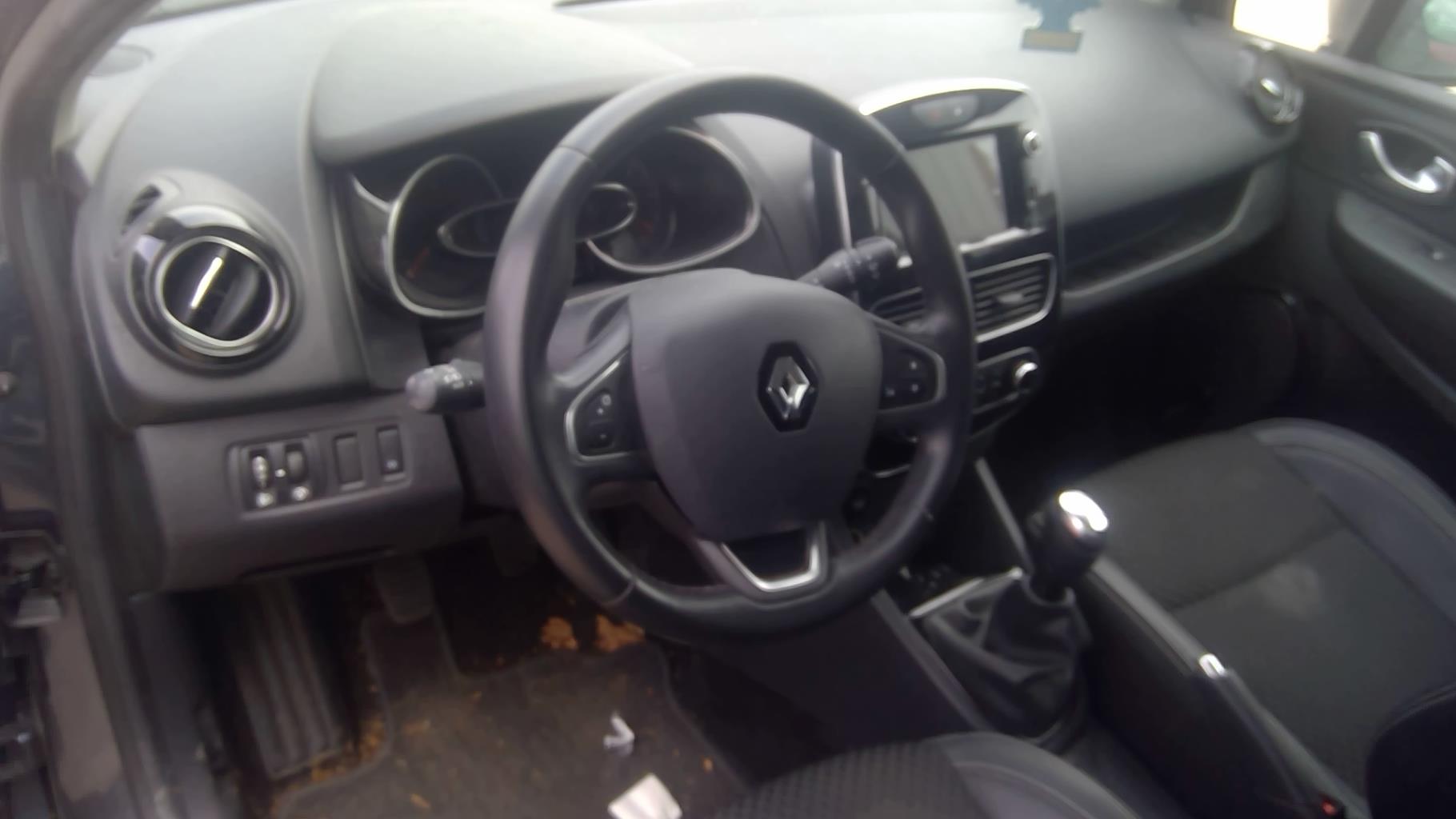 Image RENAULT CLIO 4