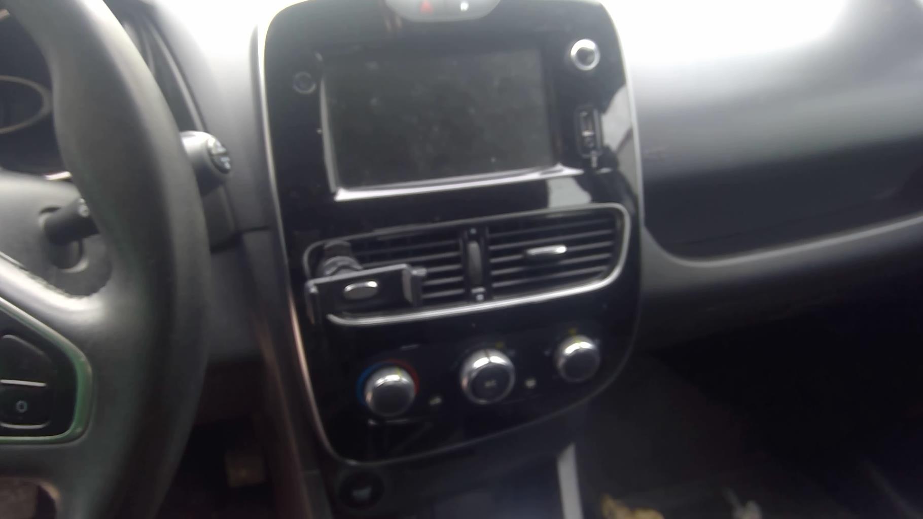 Image RENAULT CLIO 4