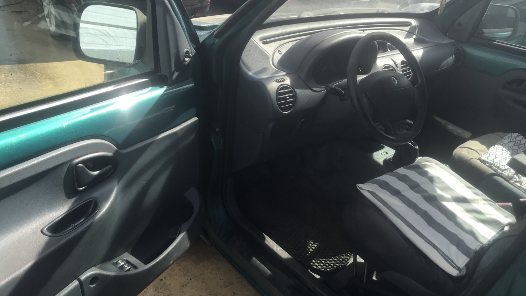 Image RENAULT KANGOO 1