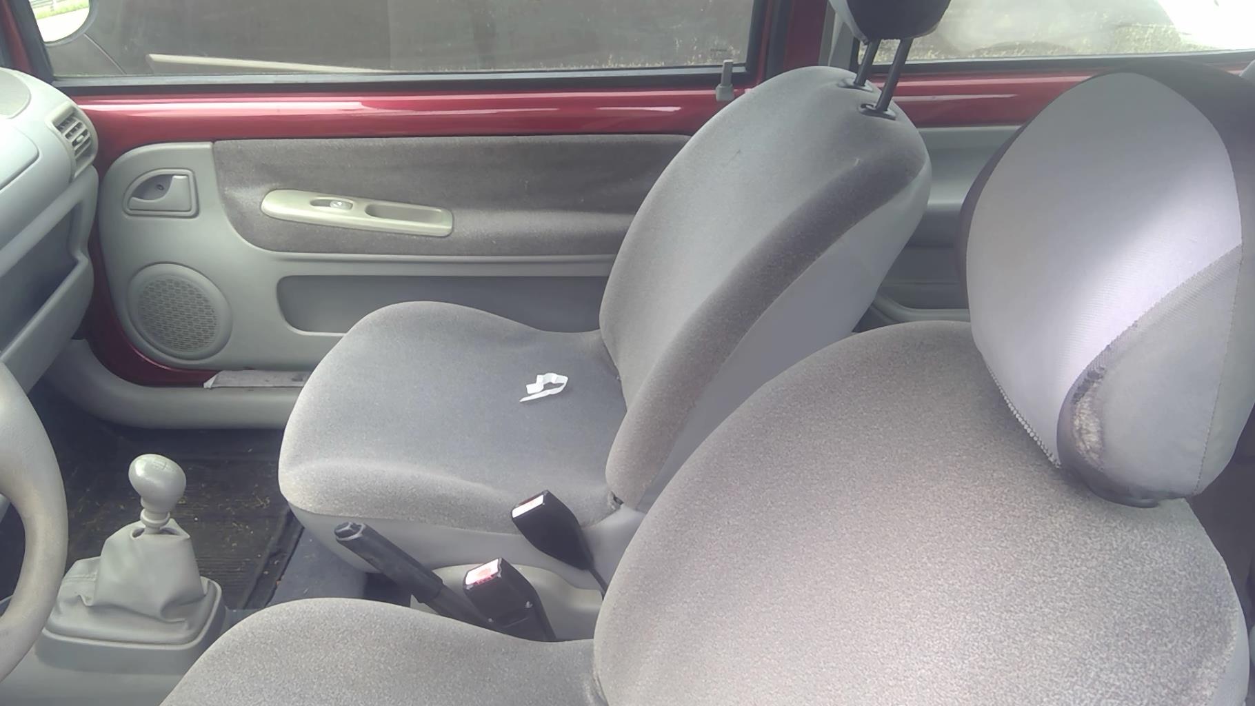 Image RENAULT TWINGO 1