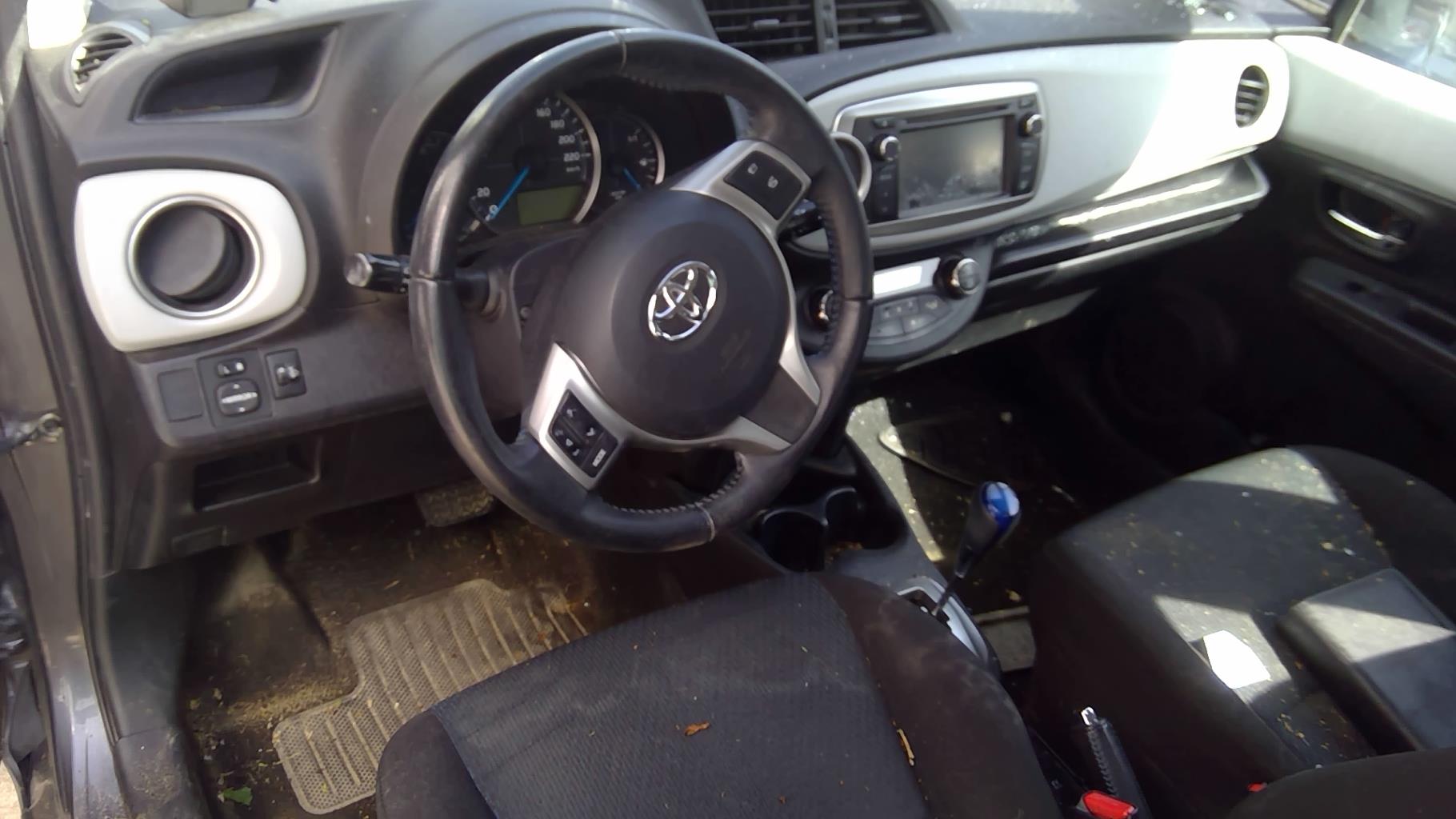 Image TOYOTA YARIS 3