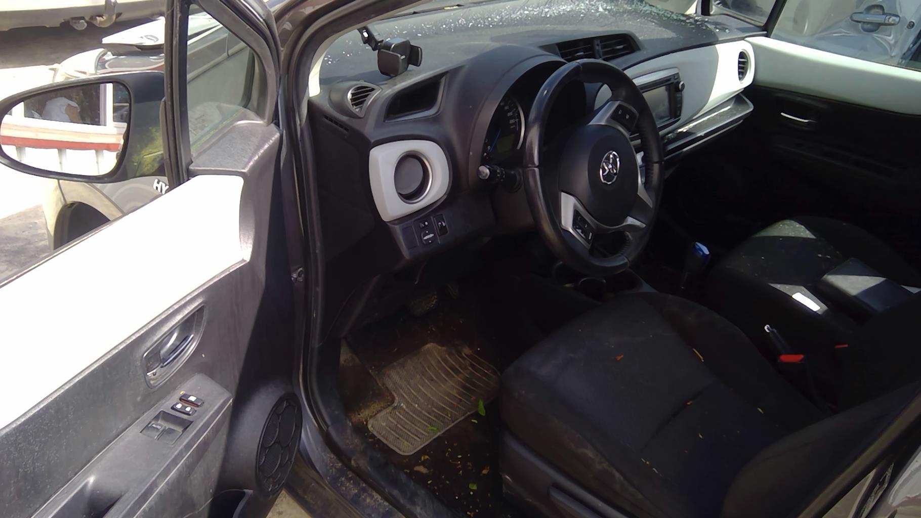 Image TOYOTA YARIS 3