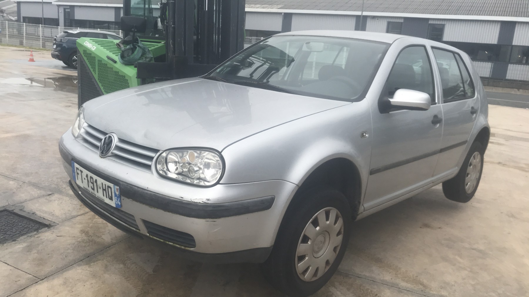 Image VOLKSWAGEN GOLF 4