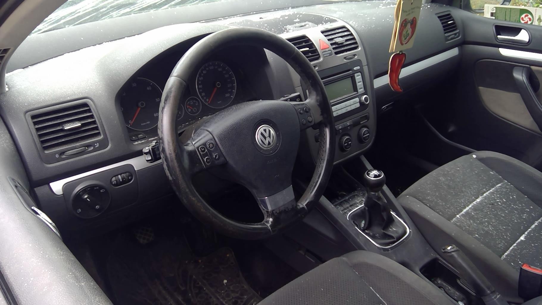Image VOLKSWAGEN GOLF 5