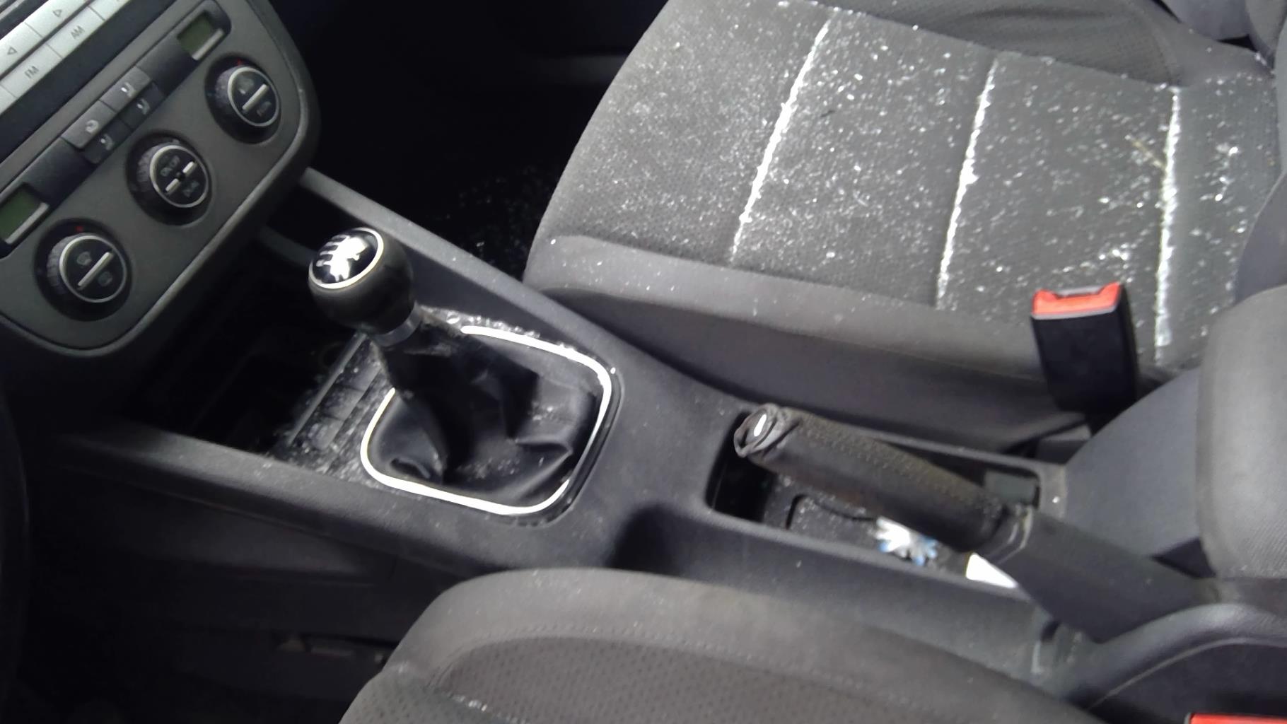 Image VOLKSWAGEN GOLF 5