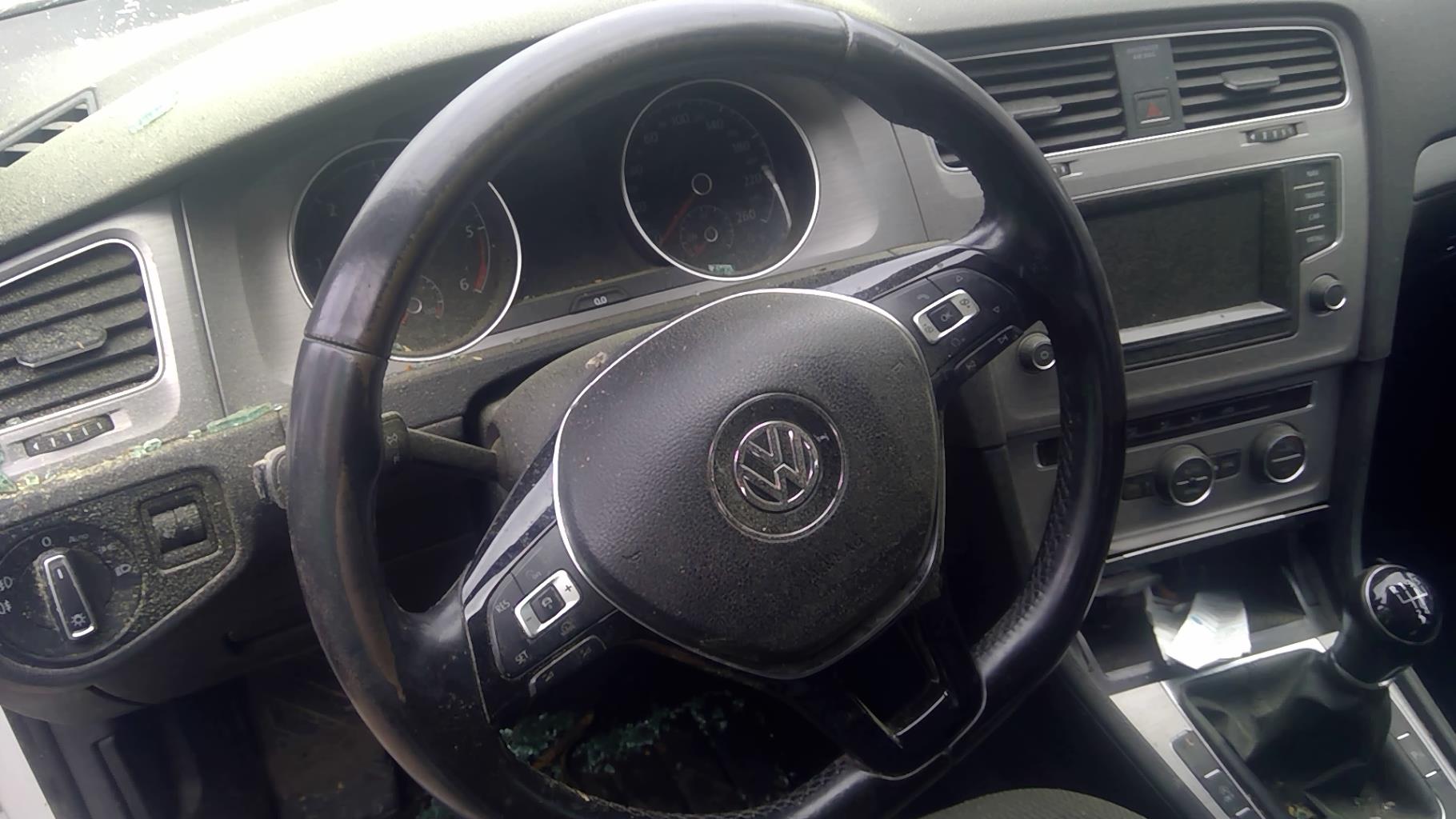 Image VOLKSWAGEN GOLF 7
