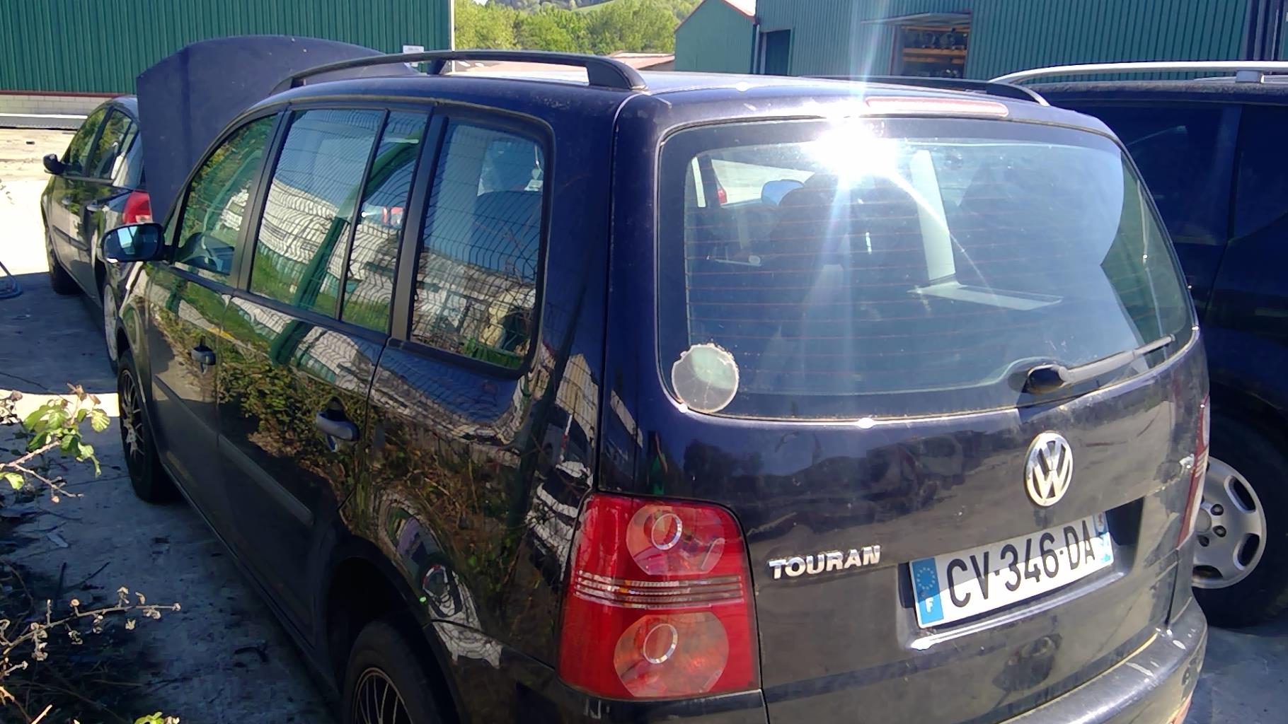 Image VOLKSWAGEN TOURAN 1