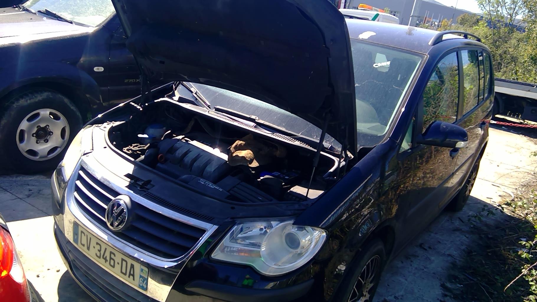 Image VOLKSWAGEN TOURAN 1