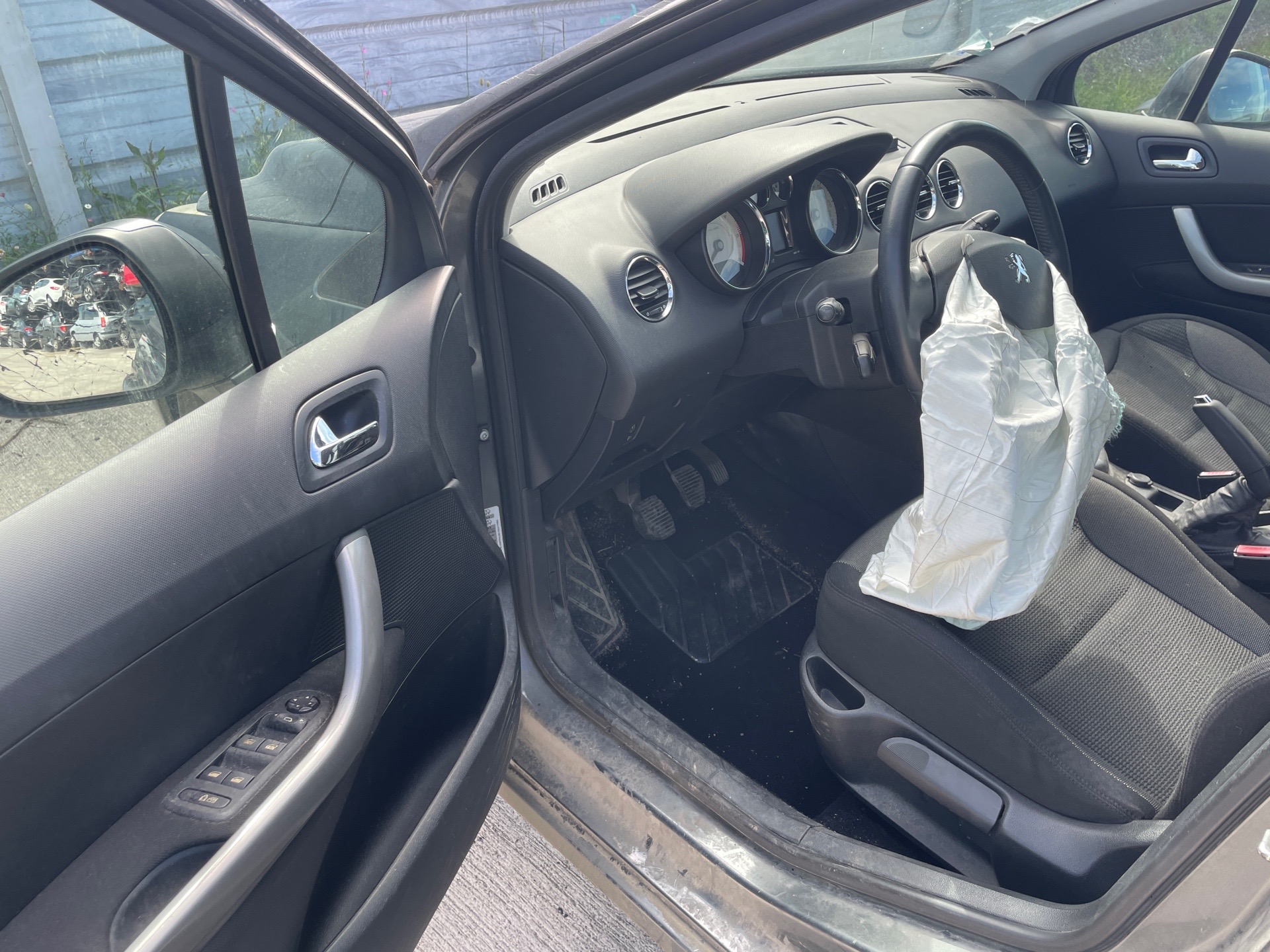 Image PEUGEOT 308 1